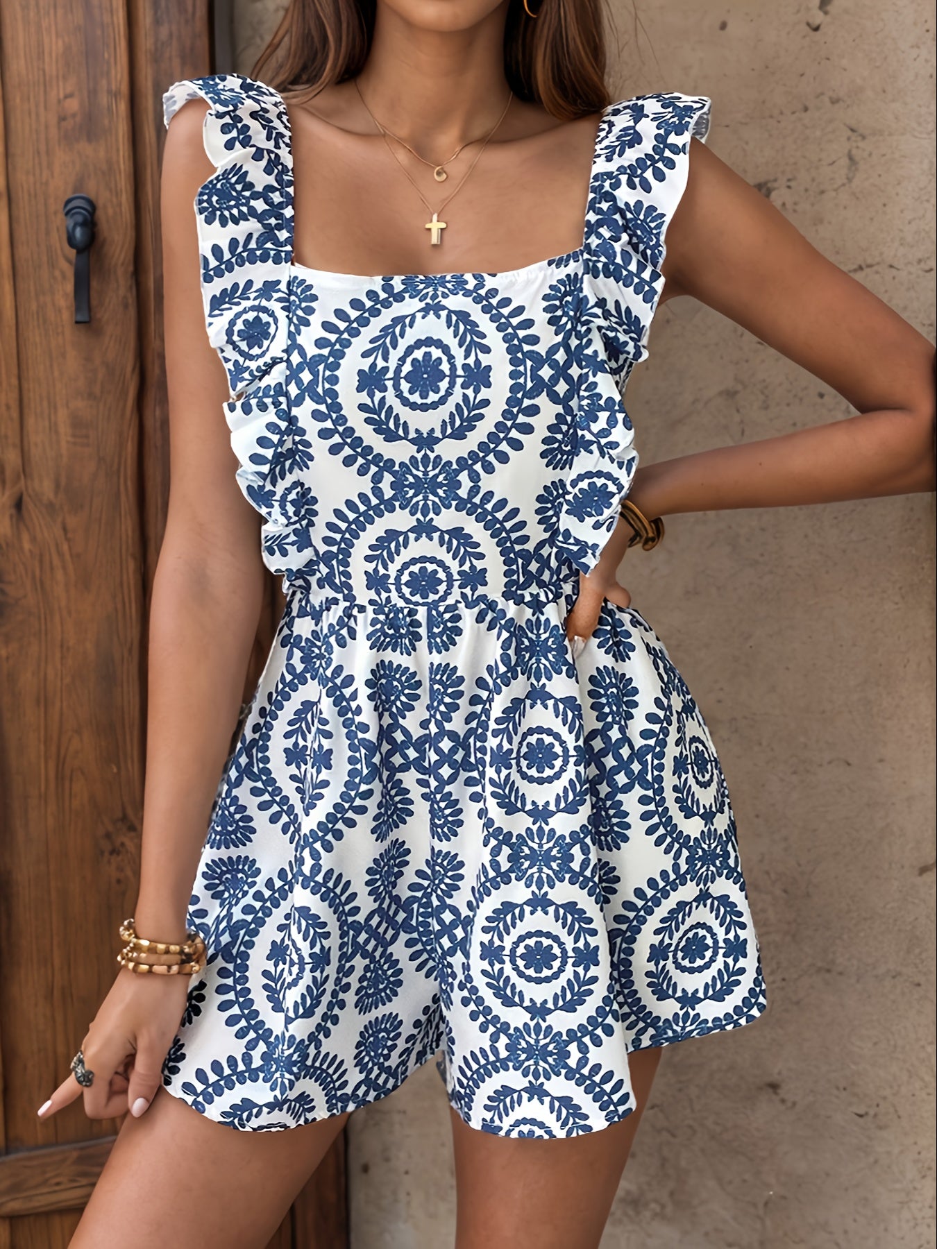 Elegant Jumpsuit with Mediterranean Print